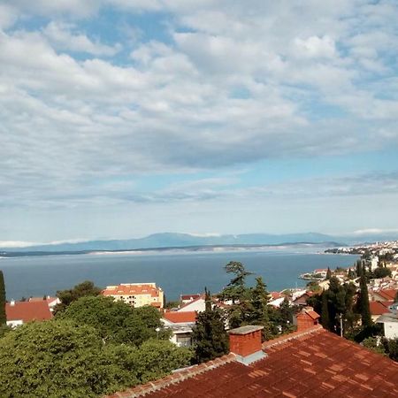 Apartment Winter Selce Esterno foto