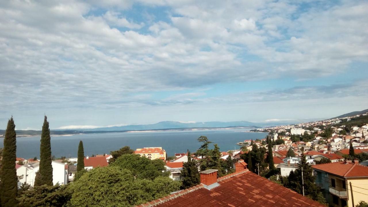Apartment Winter Selce Esterno foto