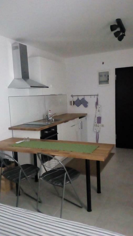 Apartment Winter Selce Esterno foto